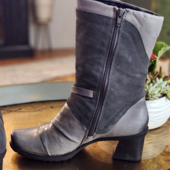 Stylish CHINOOK Dark Gray Women's Boots - EARTH SHOES SZ 9 - Picture 4 of 11